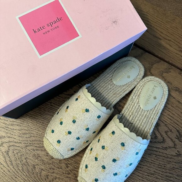 kate spade Shoes - NEW!! Kate Spade Rosie Pineapple Flats -Size 8